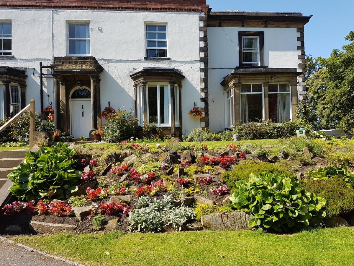 Heath House Bed & Breakfast Dewsbury Exterior photo